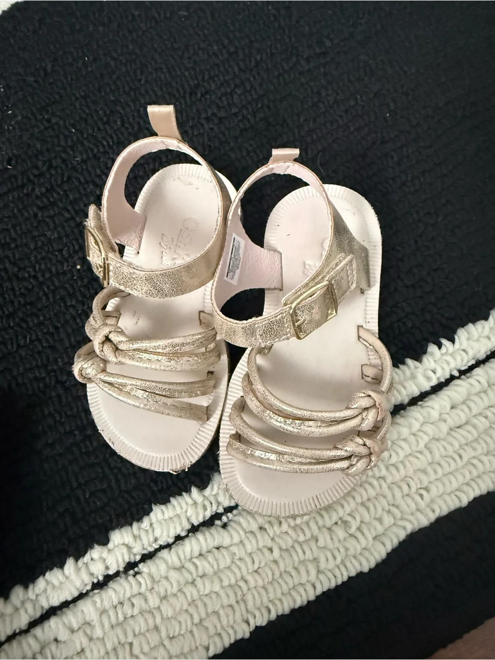Girls Metallic Gold Strappy Sandals